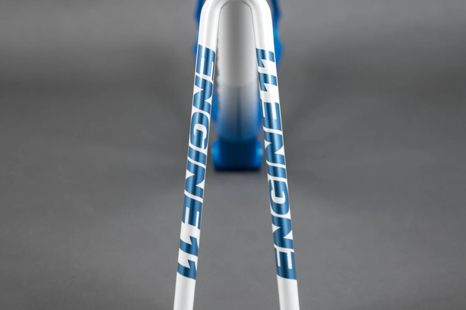 Engine11 Vortex White Blue - Image 3