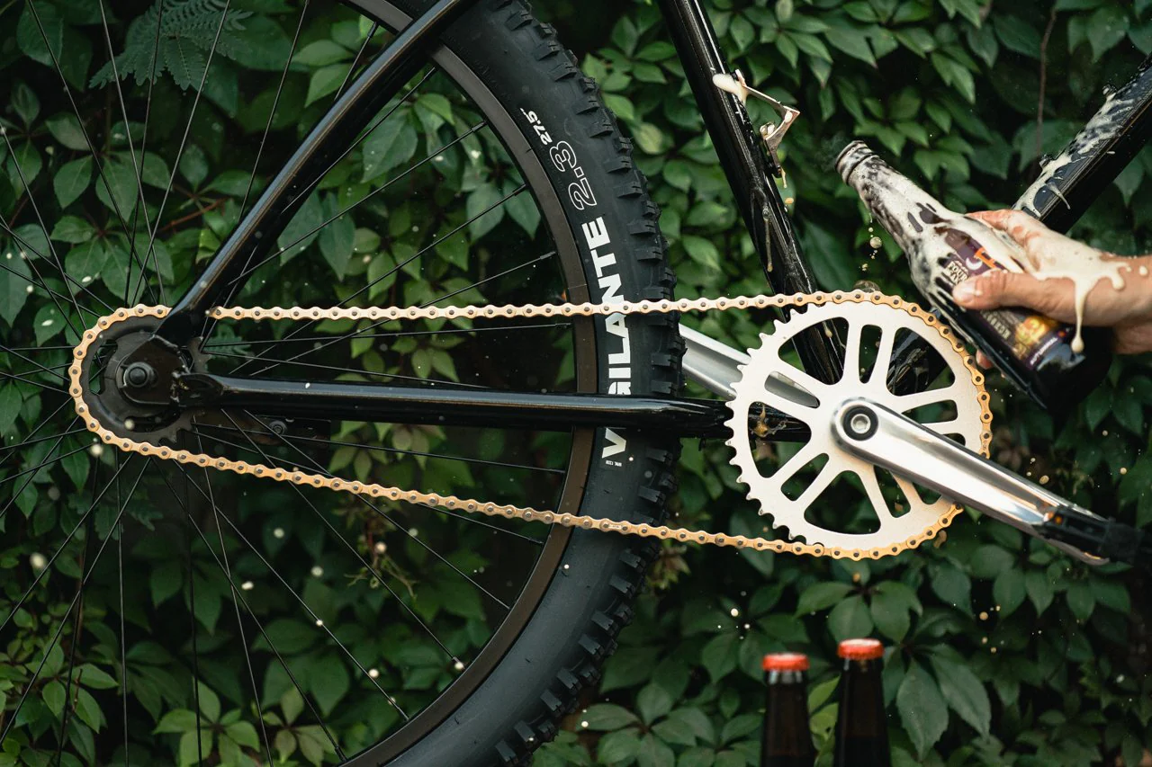 State Bicycle Co. Klunker Bicycle 27.5" Black & Metallic - Image 5